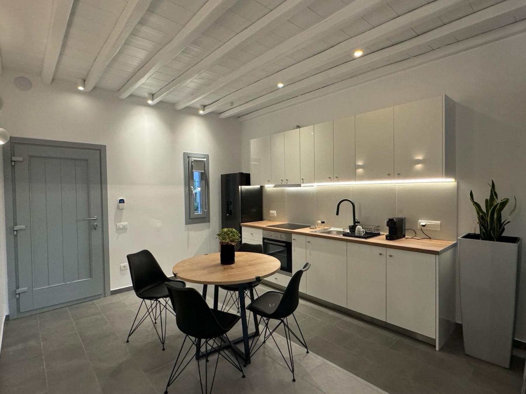 Almond Place Mykonos Town Экстерьер фото